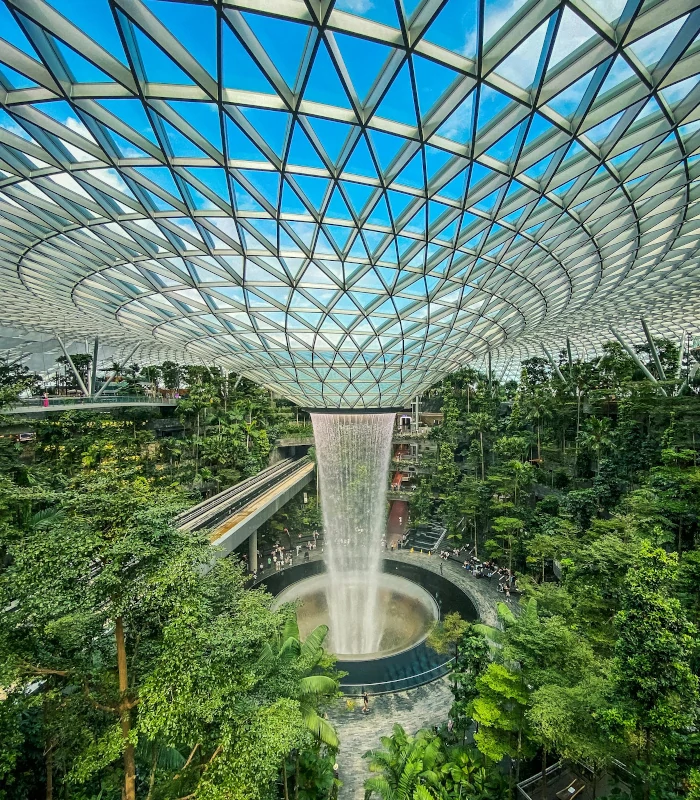 rain vortex at singapore jewel changi airport