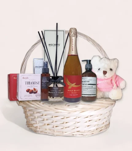 Celebrate Luxury Hamper Gift Set