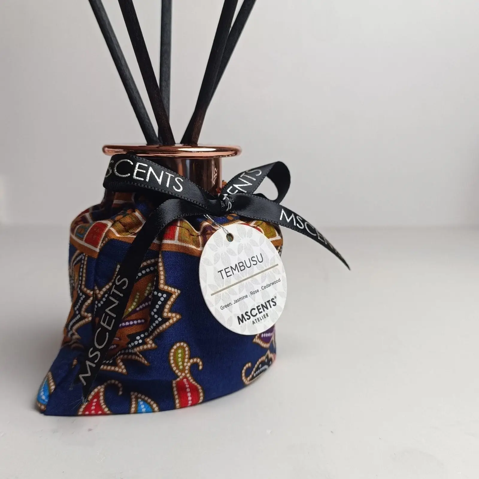 MScents reed diffuser SG Tembusu in exquisite cloth packaging